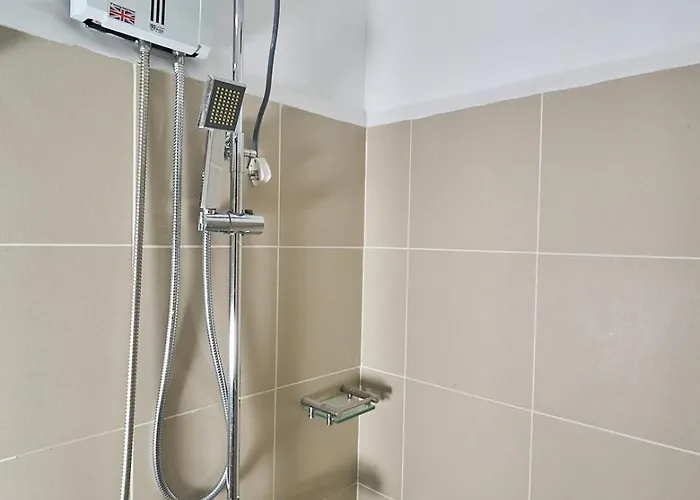 Coast Pasay Prime Residences With Netflix And Wifi